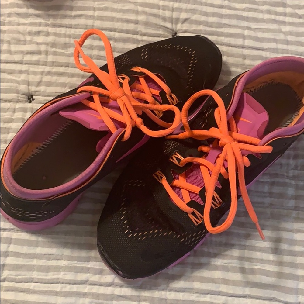 Nike shoes size 7